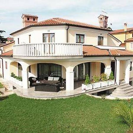 Apartments Villa Teuta Umag Exterior photo