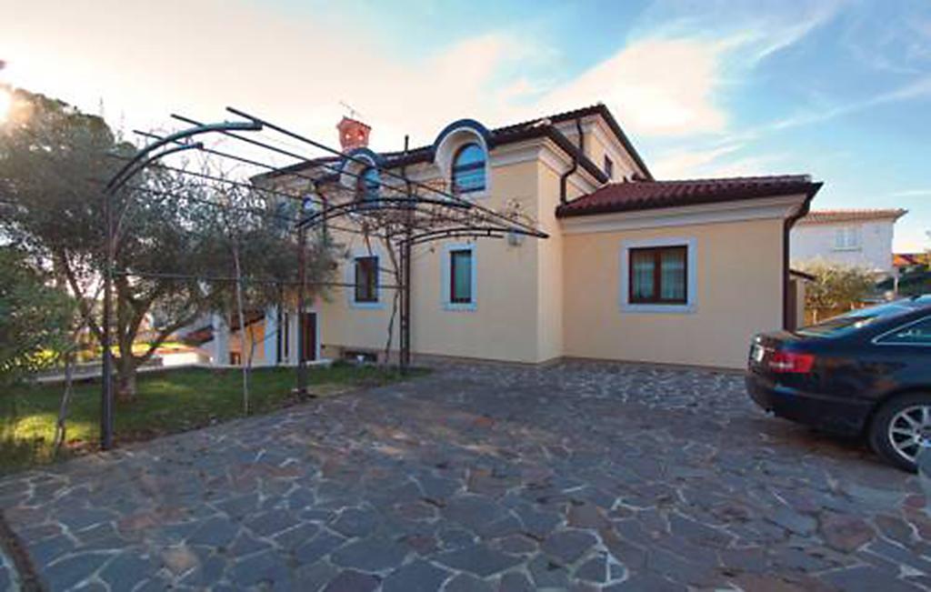 Apartments Villa Teuta Umag Exterior photo